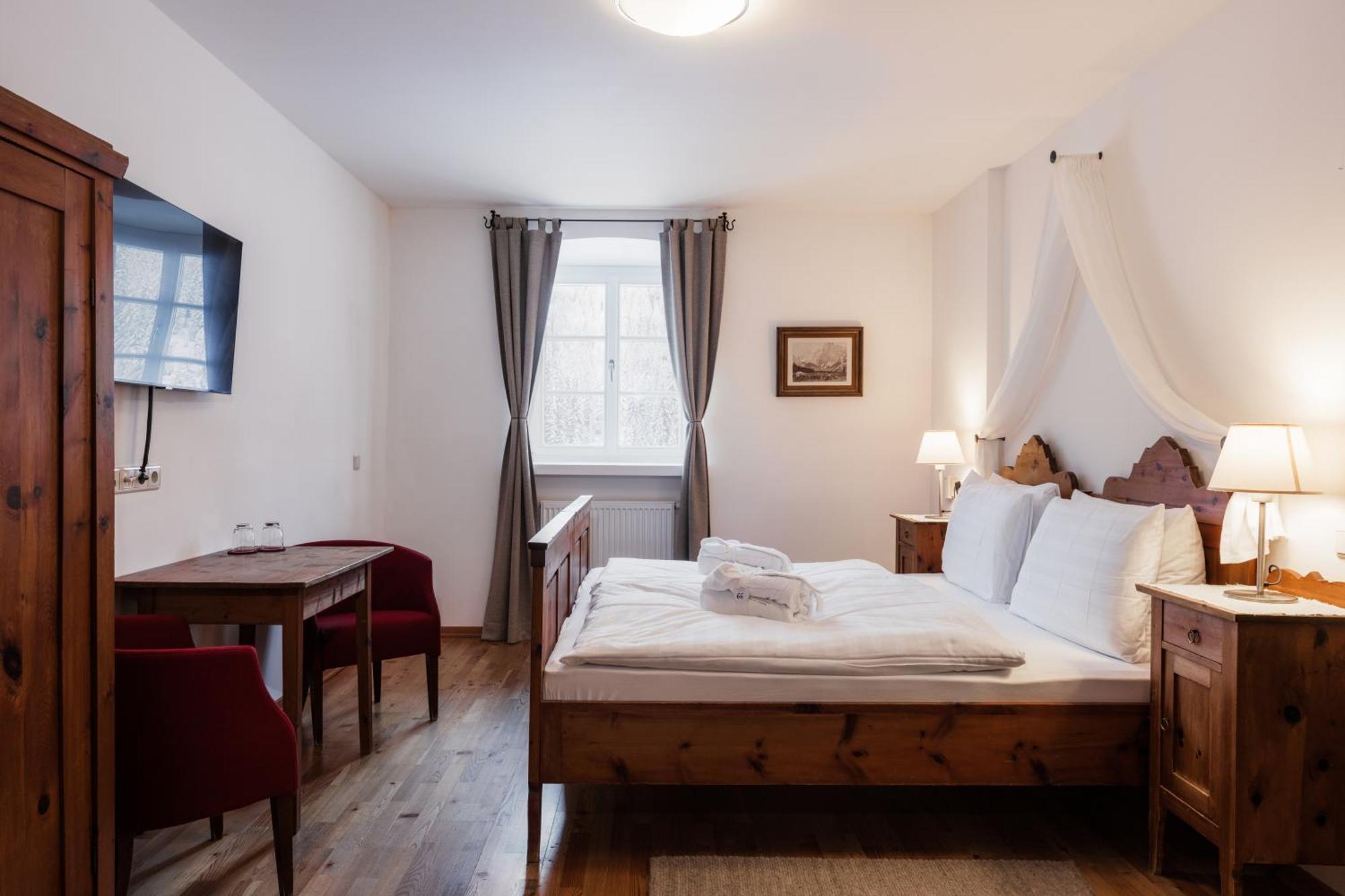 Hotel Dolomitenhof & Chalet Alte Post 세스토 외부 사진