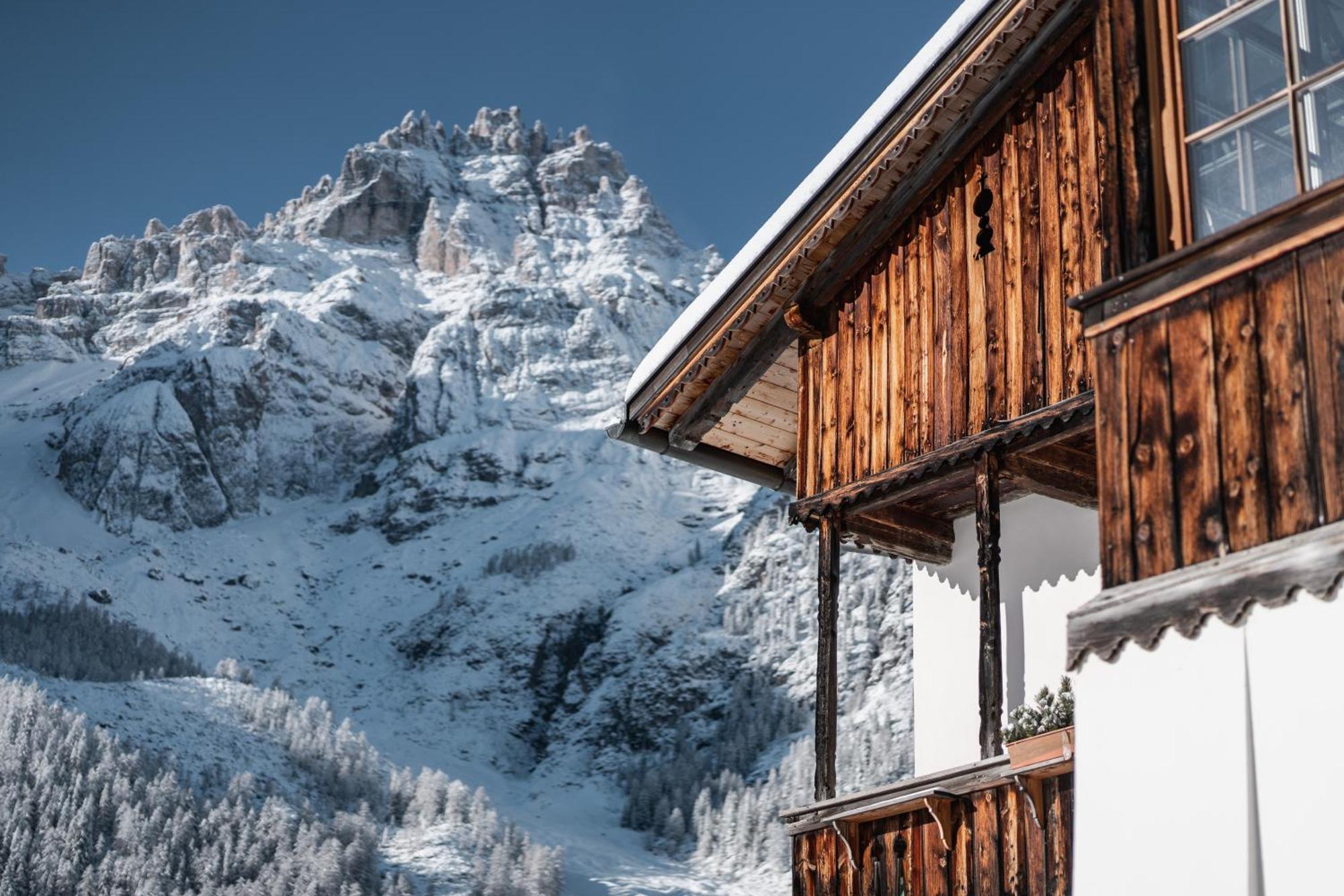 Hotel Dolomitenhof & Chalet Alte Post 세스토 외부 사진