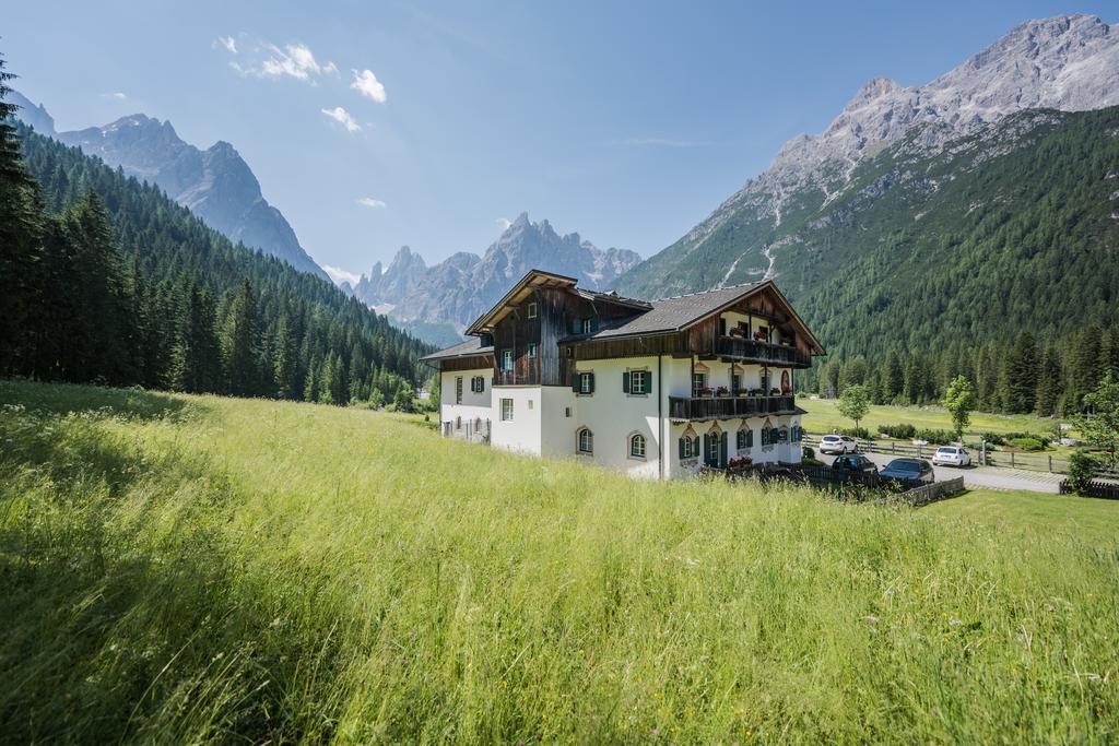 Hotel Dolomitenhof & Chalet Alte Post 세스토 외부 사진